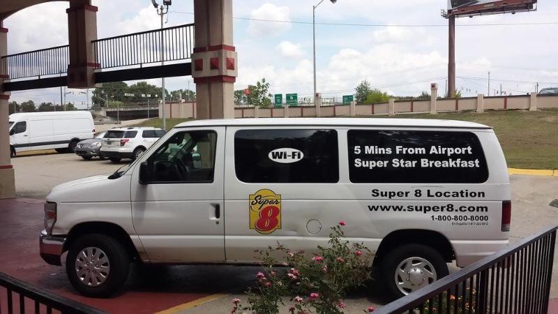 Super 8 By Wyndham Roseburg Hotel Buitenkant foto